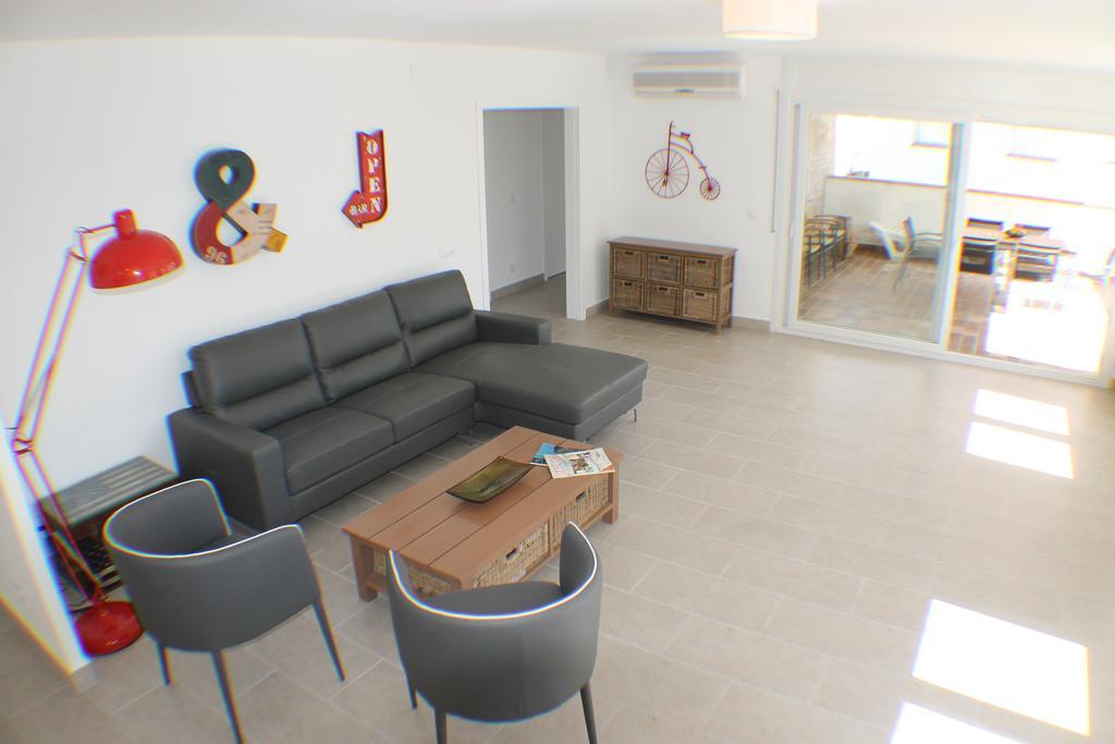 Agi Las Acacias Apartment Roses